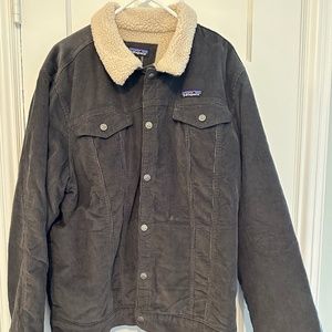 Patagonia Men's Pile-Lined Trucker Jacket